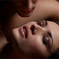 Bạn trẻ - Cuộc sống - Chồng say tình tại phòng làm việc