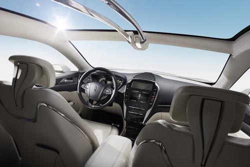 Lincoln MKC Concept: Vẫy vùng phân khúc xe sang - 11
