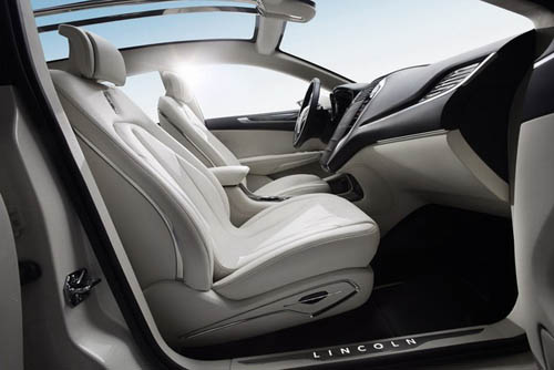 Lincoln MKC Concept: Vẫy vùng phân khúc xe sang - 12