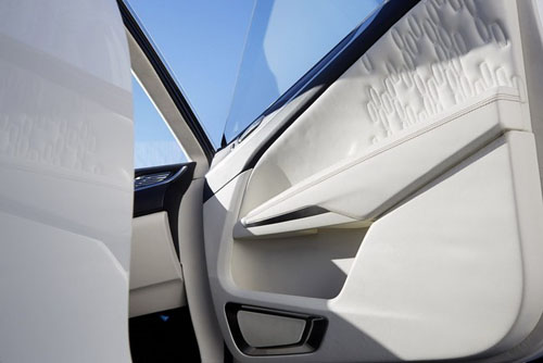 Lincoln MKC Concept: Vẫy vùng phân khúc xe sang - 15