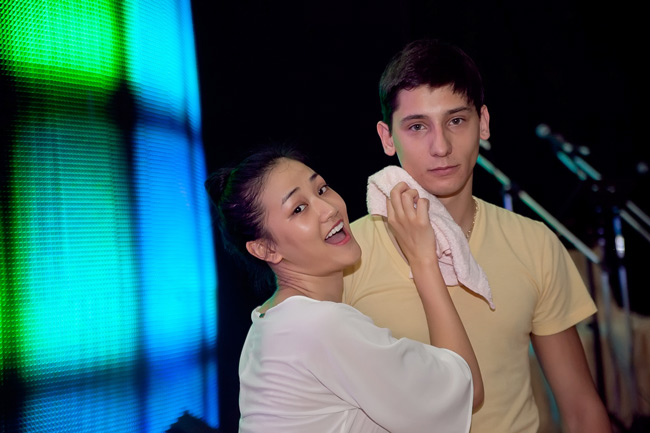 Ngọc Quyên nhí nhảnh trước thềm BNHV - 12