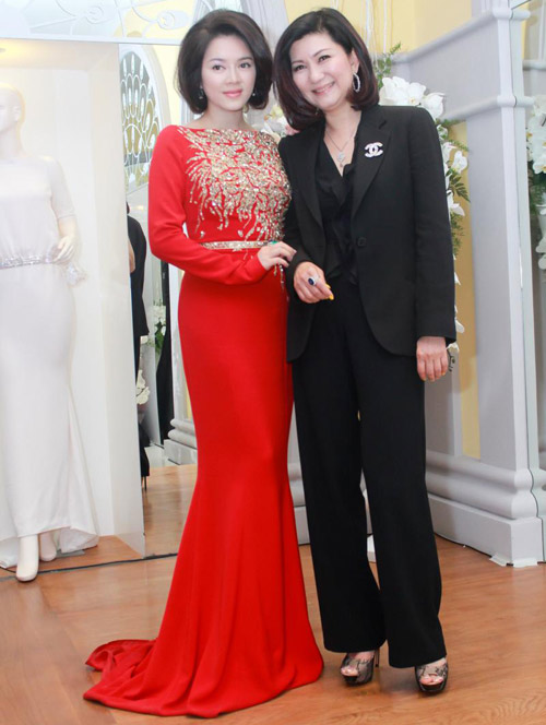 Lý Nhã Kỳ "bỗng dưng" đẹp lạ - 10