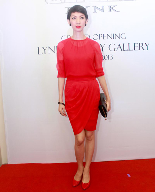 Lý Nhã Kỳ "bỗng dưng" đẹp lạ - 5