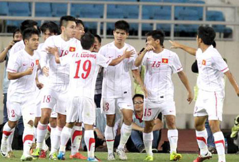 HLV ĐT Việt Nam: "Canh bạc" thất bại? - 2