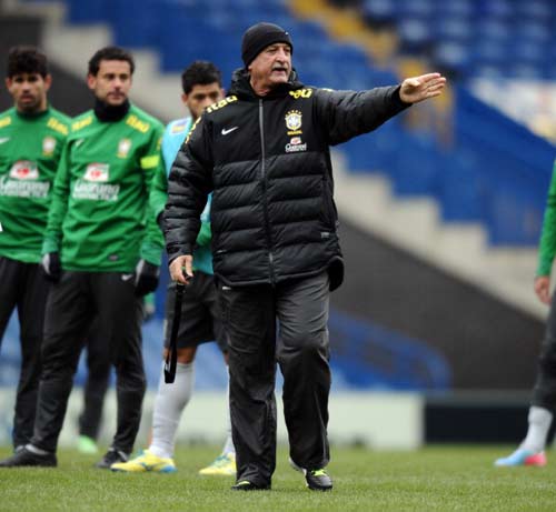 ĐT Brazil: Cần lắm một con đường - 2