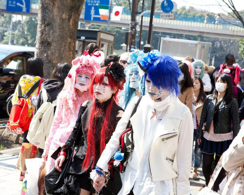 Rùng mình với "hồn ma" trên phố Nhật - 9