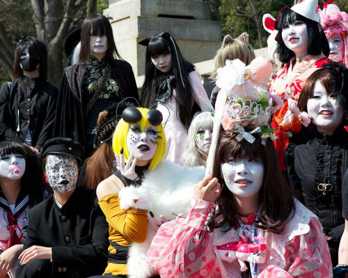 Rùng mình với "hồn ma" trên phố Nhật - 3