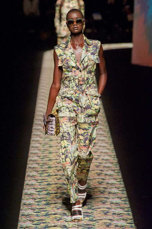 Jumpsuit xuân hè 2013 có gì mới? - 19