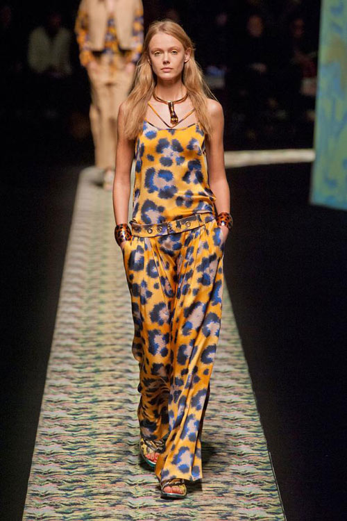 Jumpsuit xuân hè 2013 có gì mới? - 18