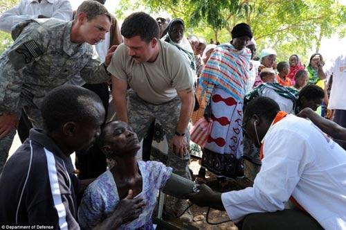 Những hình ảnh ấn tượng của quân đội Mỹ 2012 - 9