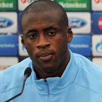 Bóng đá - Y.Toure thách thức ManC: Già néo đứt dây