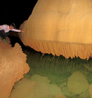 Du lịch - Có một thế giới khác ở "Thiên Đường"