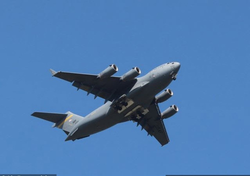 Nga, Pháp phô diễn sức mạnh của chiến đấu cơ - 3