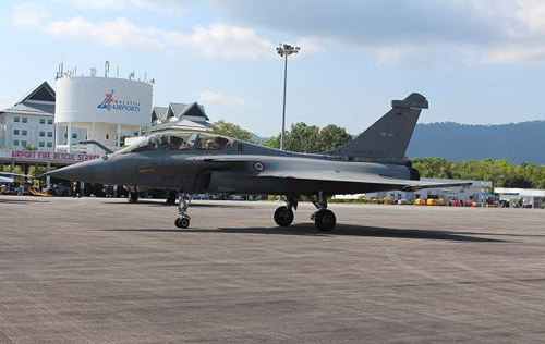 Nga, Pháp phô diễn sức mạnh của chiến đấu cơ - 8