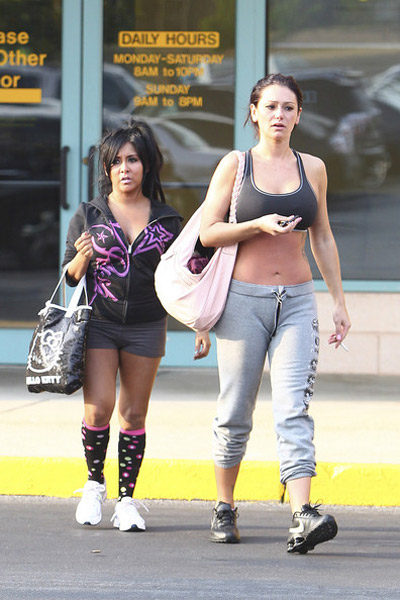 Tìm hiểu trang phục tập gym của sao - 2