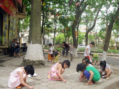 Đô thị mới Hà Nội: Bùng phát mầm non tư thục - 1