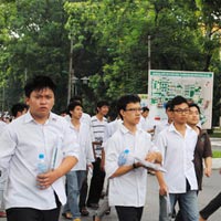 Giáo dục - du học - Đừng “trèo cao” khi chọn ngành thi ĐH