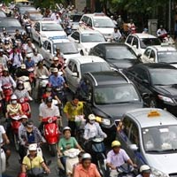 Tin tức trong ngày - Hà Nội thu phí bảo trì đường bộ với xe máy