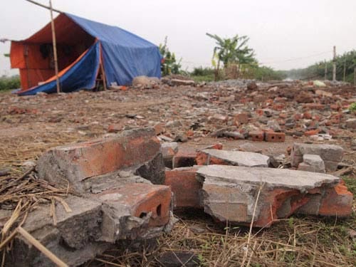 Tám luật sư bảo vệ gia đình ông Vươn - 3