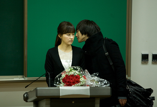 Yêu là cưới: Hài hước, vui nhộn - 5