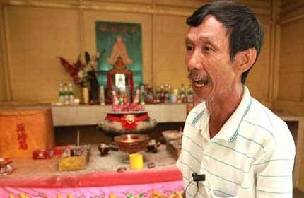 Singapore: Đền trăm tuổi thờ búp bê Barbie - 3