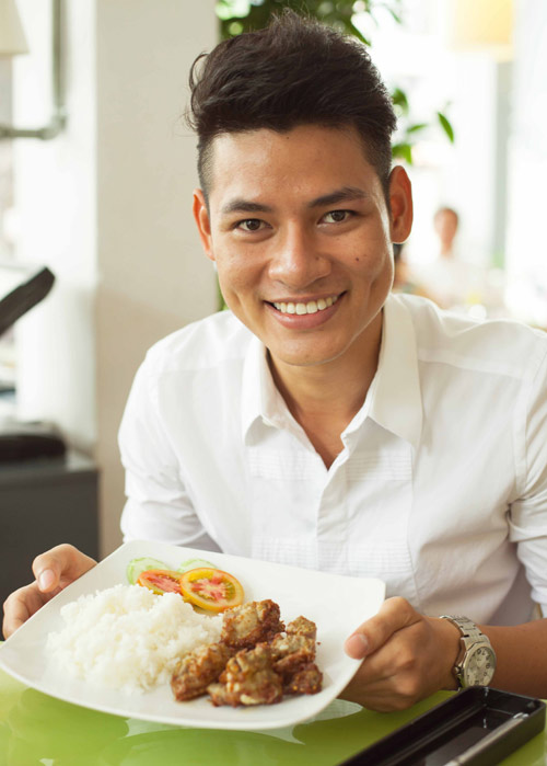 Kim Dung bí mật “hẹn hò” hai trai đẹp - 11
