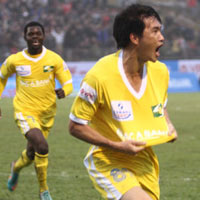 Bóng đá - SLNA - B.BD: Công Vinh tỏa sáng