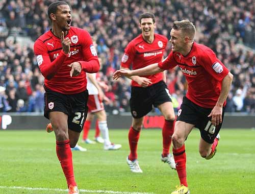 Arsenal - Cardiff: Mừng năm mới - 2