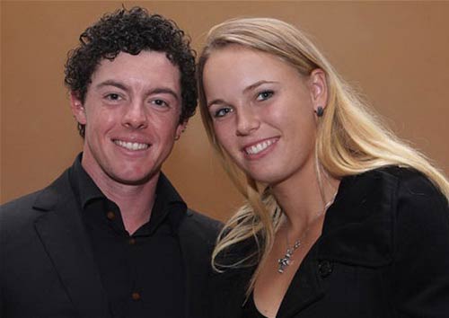 Wozniacki nhận nhẫn đính hôn từ McIlroy - 2