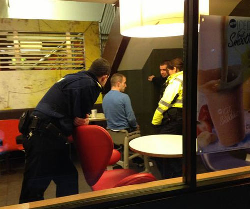 10 câu chuyện kỳ quặc nhất 2013 (P2) - 1