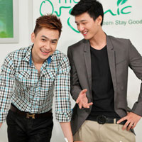 Ca nhạc - MTV - “Ca sĩ trăm tỷ” thi nấu ăn với hotboy