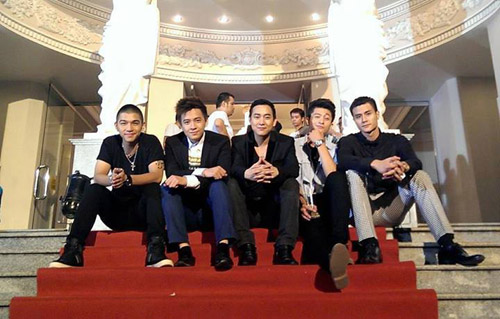 Sao Việt làm gì đầu năm mới? - 9