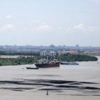 Tin tức trong ngày - Nhiều tuyến phố khu vực TPHCM ngập sâu