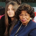 Ca nhạc - MTV - Sau tự tử, Paris Jackson đón năm mới ở nhà