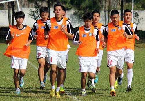 Vào "nhà" bầu Đức, xem U19 “luyện công” (Kỳ 3) - 2