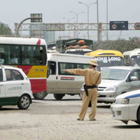 Tin tức trong ngày - HN cấm đường dịp Tết: Vẫn cấp “giấy phép con”