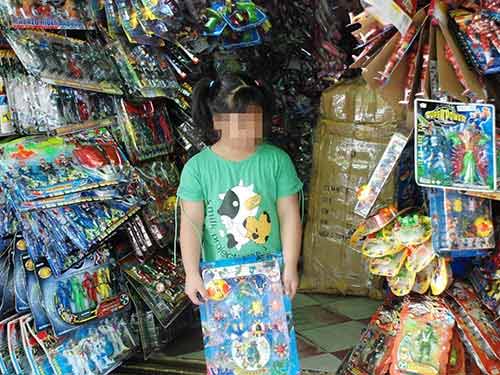 Vì sao đồ chơi Trung Quốc bị cấm? - 1