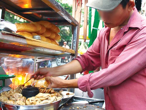 Ăn lòng thì khó an lòng - 1