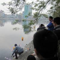 Tin tức trong ngày - Cùng tập thể dục, chồng vẫy tay chào vợ rồi tự tử