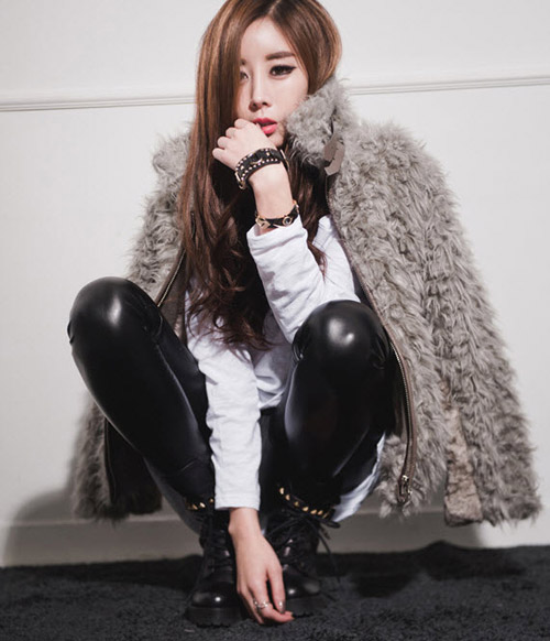 Diện áo lông thật sang mà không quá kiểu cách - 11