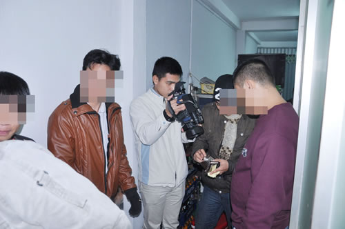 Đánh sập 2 ổ đề quy mô lớn - 2