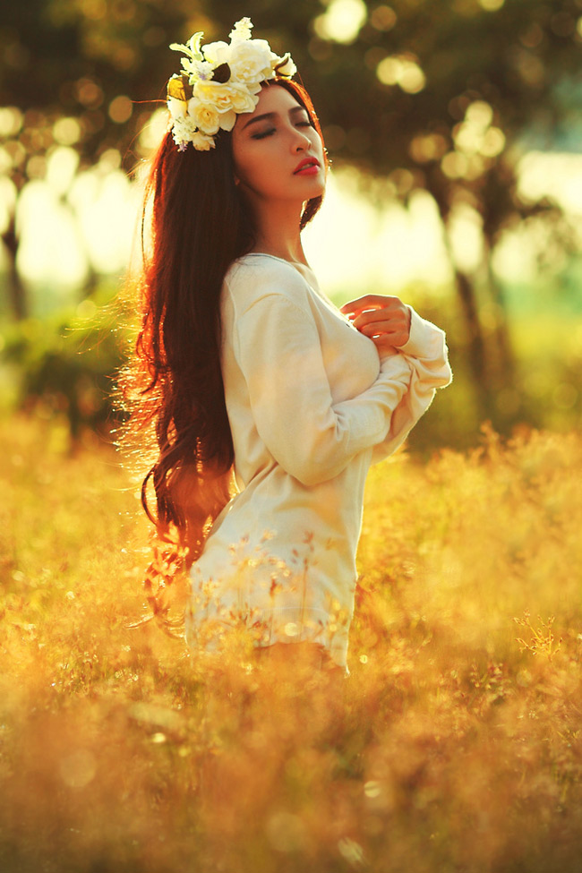 Có lúc dịu dàng, nữ tính
