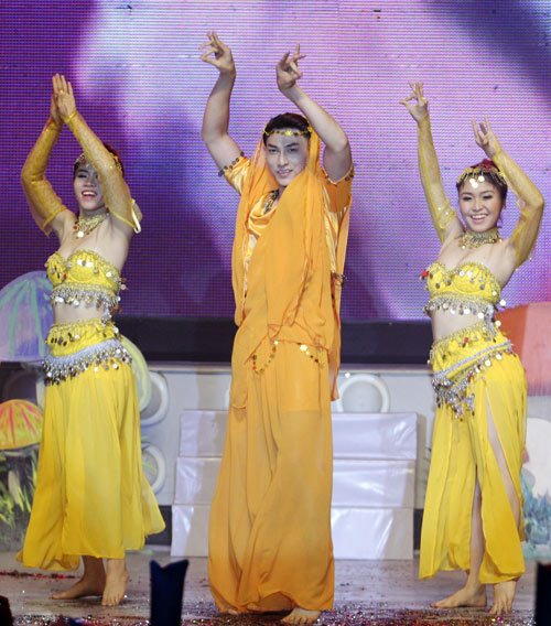 365 nhí nhảnh giả gái thành Ngô Thanh Vân - 4