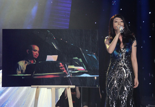 Thanh Thảo hôn Mr. Đàm say đắm - 5