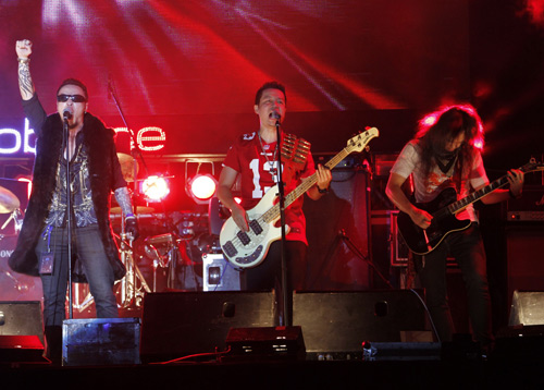 “Chảo lửa” Cần Thơ cuồng say với RockStorm - 6