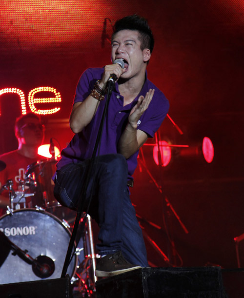 “Chảo lửa” Cần Thơ cuồng say với RockStorm - 12