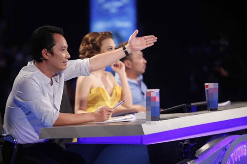 Giám khảo Idol phấn khích thí sinh The Voice - 2