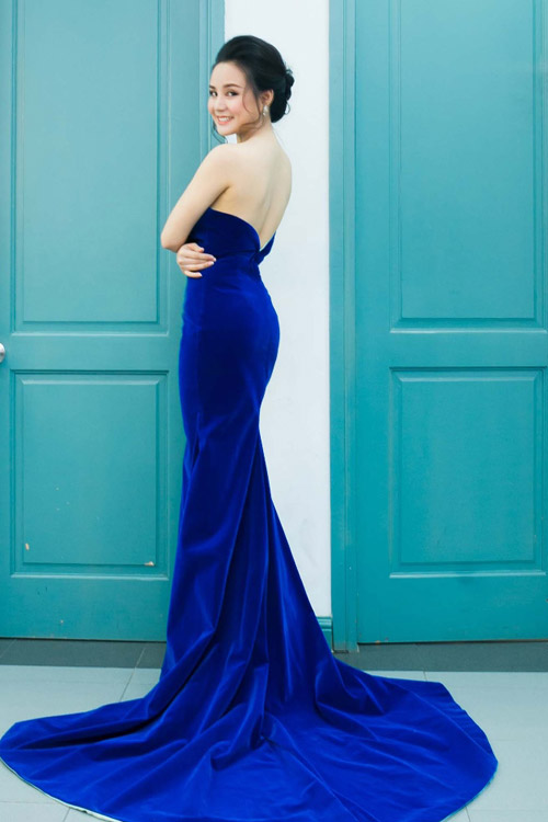 Xem kiều nữ Việt khoe khuôn ngực đẹp tuần qua - 11