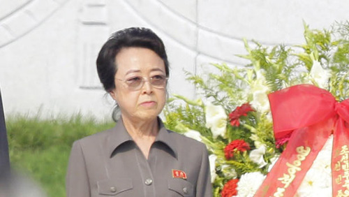 Báo Hàn Quốc: Cô ruột Kim Jong-un tự sát - 1