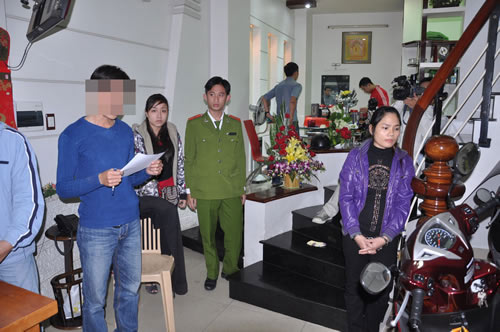 Đánh sập 2 ổ đề quy mô lớn (2) - 2